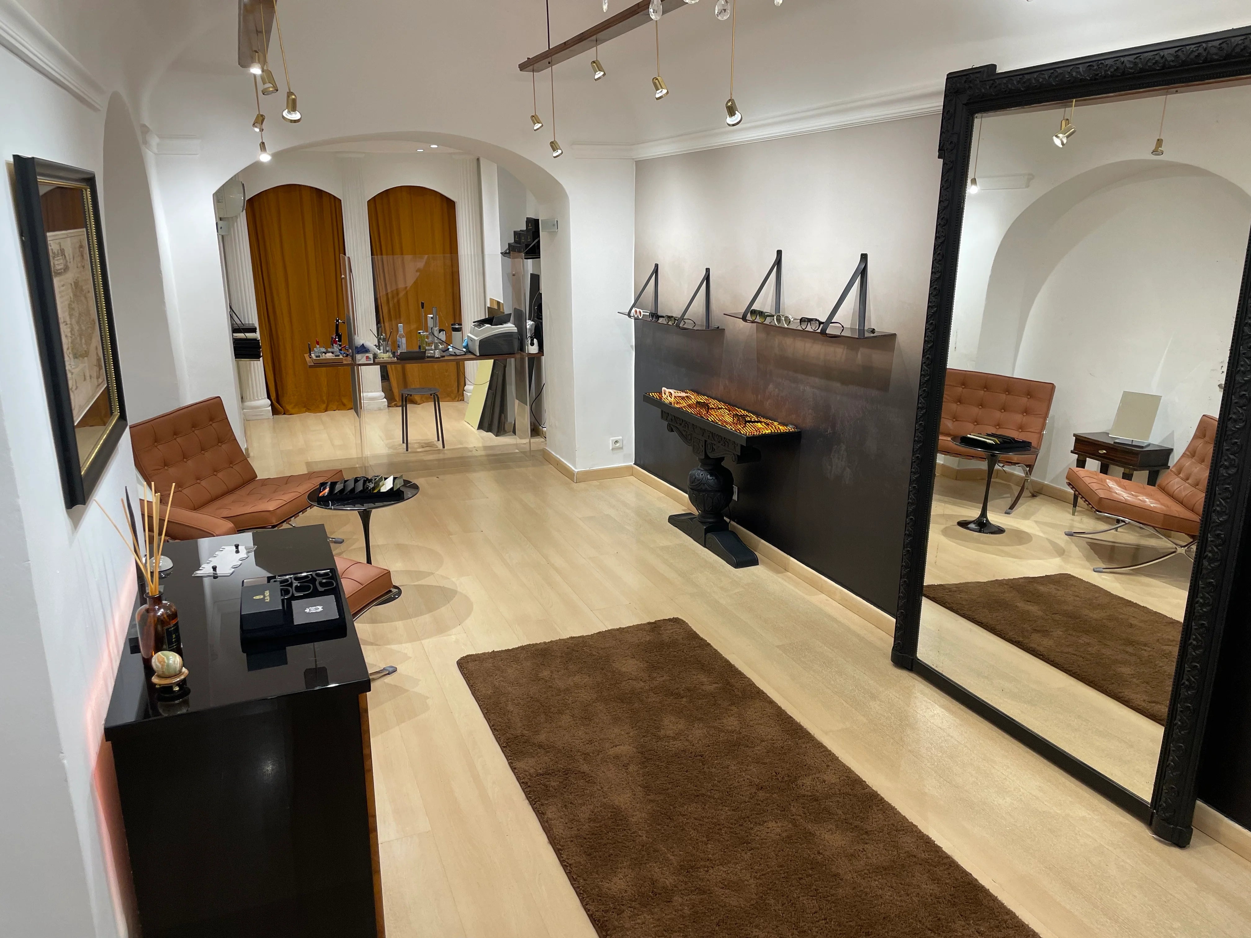 Alba Nera - Lunettes de soleil - quiet luxury