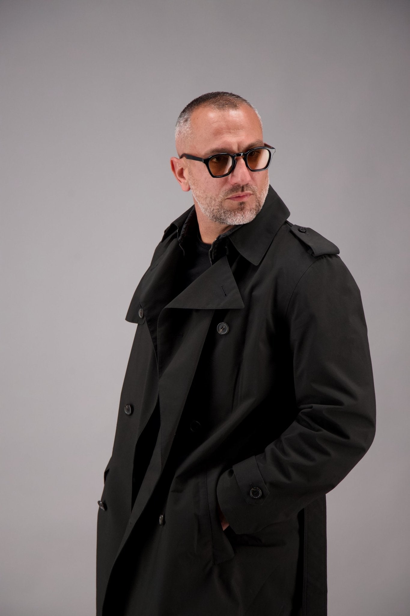 5.45 AM – BROWN - Alba Nera - Alba Nera