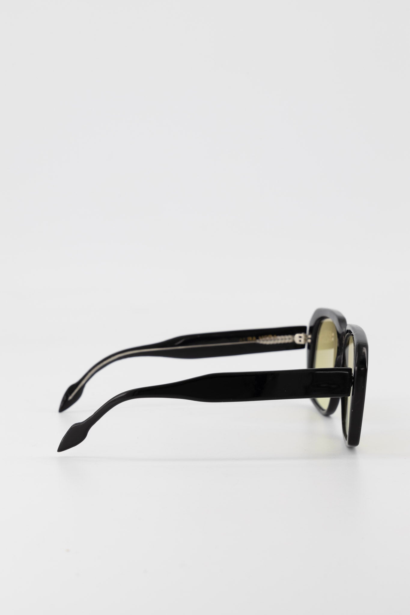 7.77 AM – EVENING - Alba Nera - Lunettes de soleil - quiet luxury