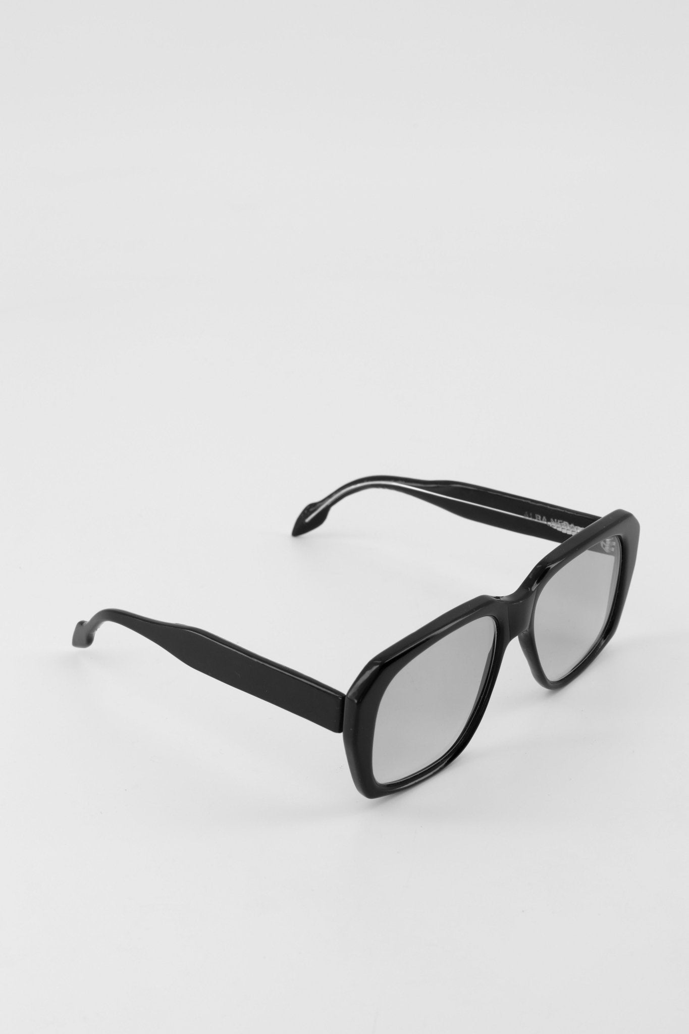 7.77 AM – FULL BLACK - Alba Nera - Lunettes de soleil - quiet luxury